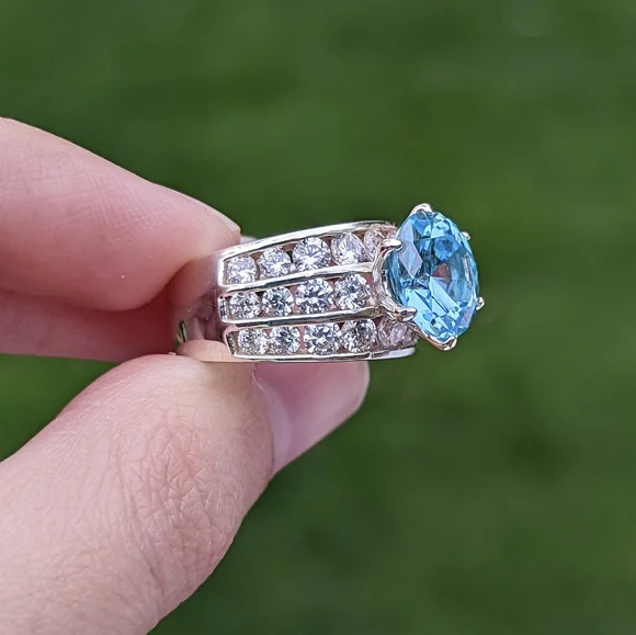 New sterling silver 925 ring with clear and blue rhinestone cz - Picture 3 of 8